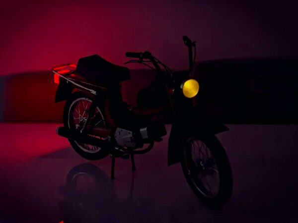 Tomos Model APN6/APN6S v merilu 1:4 - slika 3