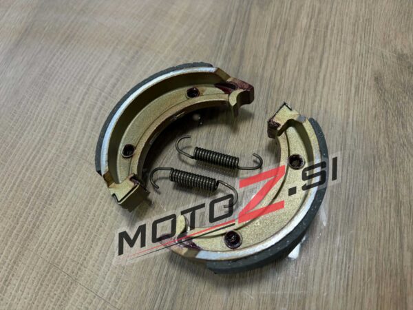 Tomos pakne kvalitetne